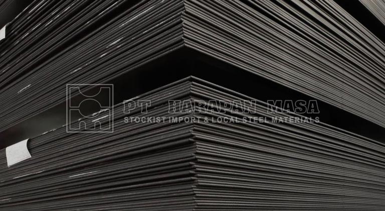 Plat Hitam